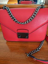 borsetta rossa 