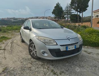 Renault Megane 1.5 dCi 90cv Confort 