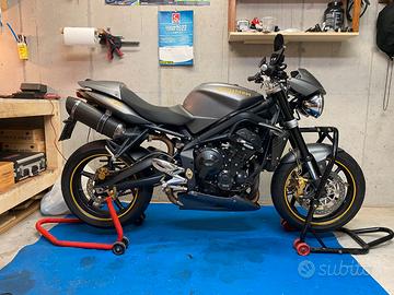 Triumph Street Triple - 2009