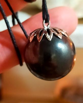 Ciondolo a sfera in Shungite 