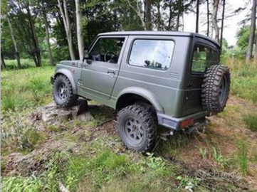 Suzuki samurai Santana