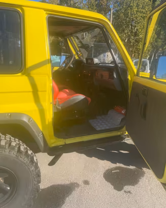 FUORISTRADA TOYOTA LAND CRUISER LJ 70