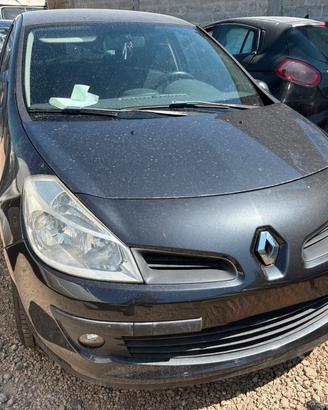 RICAMBI RENAULT CLIO 1.5 DIESEL ANNO:2007