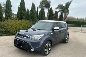 KIA SOUL 1.6 CRDI 136 CV STRAFULL 24 MESI GARANZIA