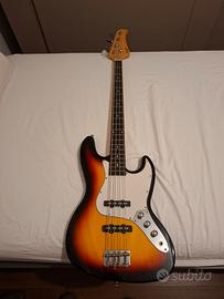 Basso piu' amplificatore e cavo.