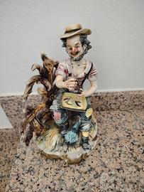 statuetta in porcellana di Capodimonte 