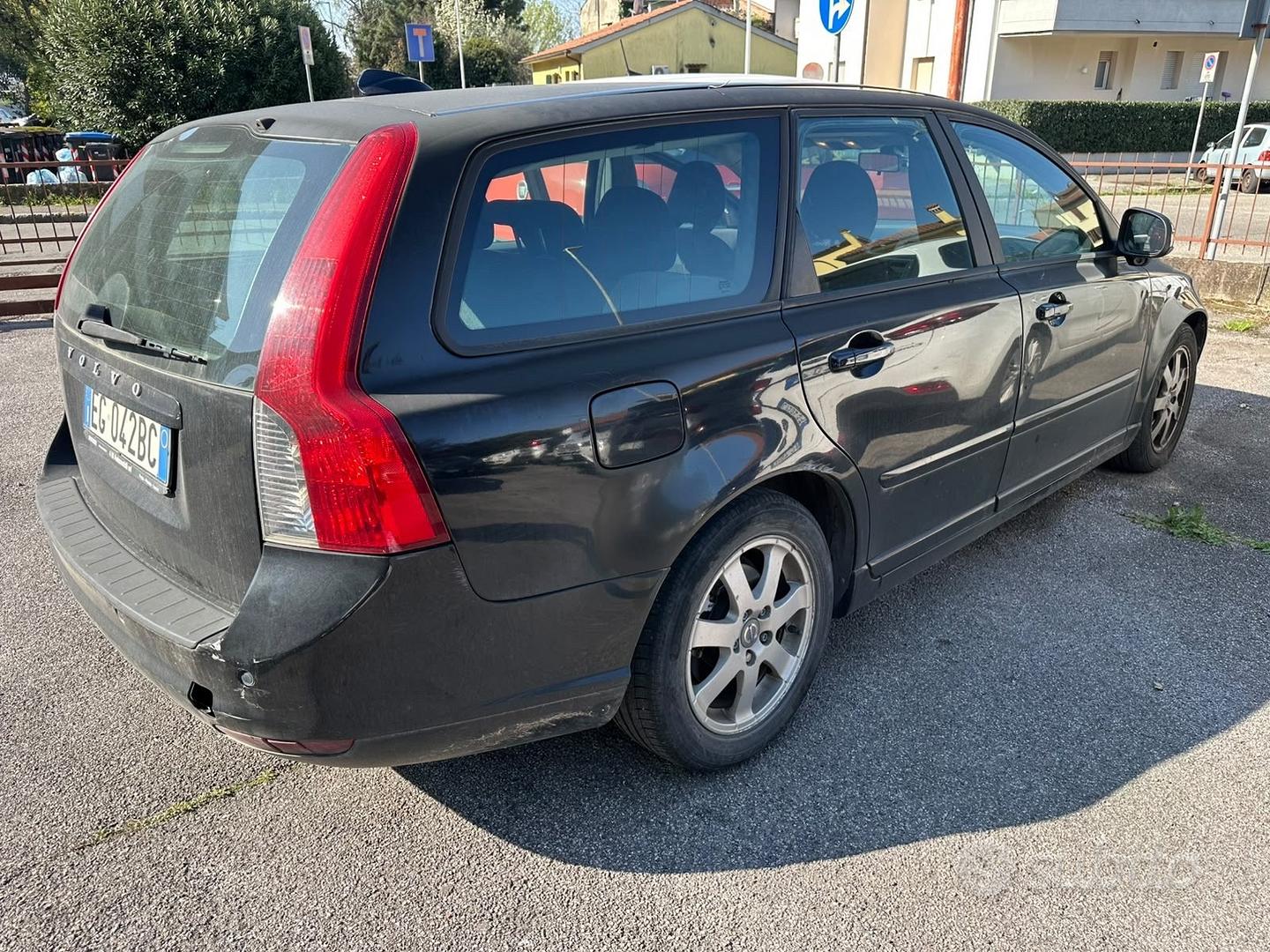 Volvo V50 2011 photo 3
