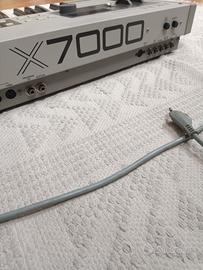 Campionatore Akai X7000
