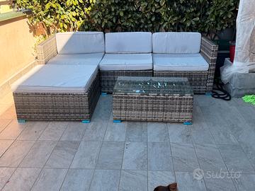 Divano da esterno 3 posti con isola