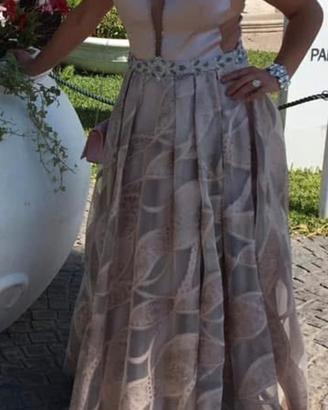 Abita da cerimonia