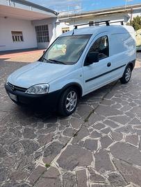 Furgone opel combo