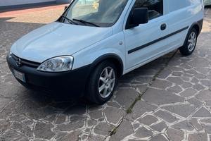 Furgone opel combo
