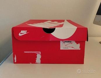 Air Jordan 1 University Blue