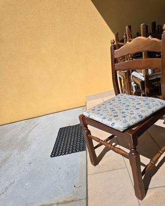  sedie da  cucina / sala da pranzo