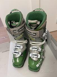 scarponi scialpinismo donna