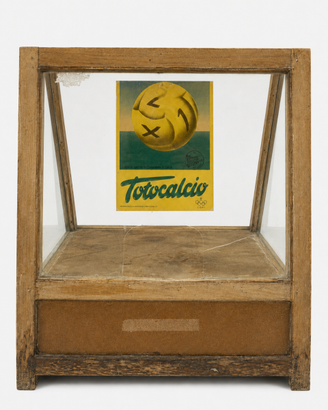 Vetrina da banco vintage Totocalcio in legno