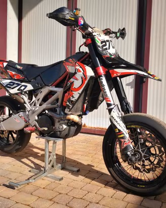 Aprilia SXV 5.5 2008 Pista