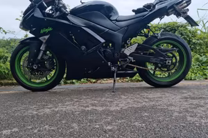 Ninja zx6r 