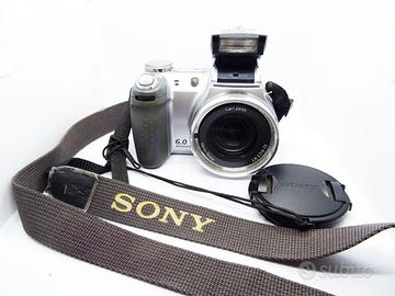 Fotocamera Digitale Sony Cyber-Shot DSC-H2 6.0 MP 