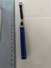 Mini micro torcia lampadina blu azzurra solitaire