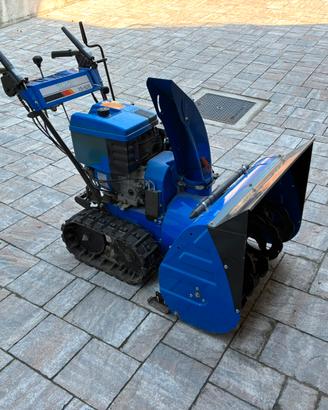 Turbina cingolata per neve