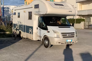 Rimor 687 garage gancio di trino