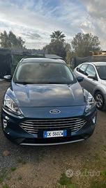 Ford kuga 2022 -titanium cambio manuale