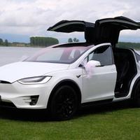 Tesla Model X 90D - Supercharger GRATIS a vita
