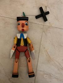 Burattino in legno Pinocchio