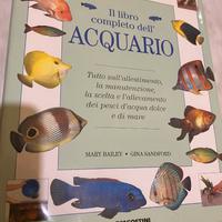 Libro tutto sull'acquario