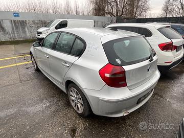 BMW SERIE 1 E87 2004-2011 PER RICAMBI