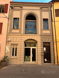 Negozio/ufficio/appartamento a Cesena