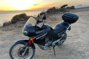 Honda Transalp 650 del 2001 – 0ccasione a €1.750