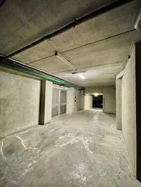 Immobile di 160 m² con 1 locale a Biella