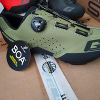 Scarpe MTB gravel GAERNE HURRICANE Olive green 42