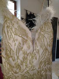 abito cerimonia oro e nude