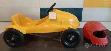 Auto a Pedali Giordani '74 con Casco.