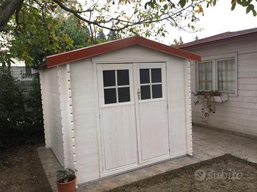 Porta doppia anta in legno per casetta giardino