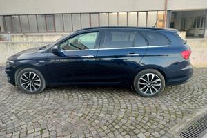 FIAT Tipo SW Lounge 1.6 Multijet 120 CV - 2017