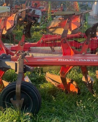 Aratro Kuhn Multimaster 150