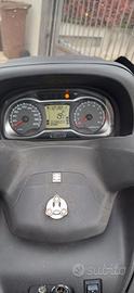 scooter  suzuki burgman 650