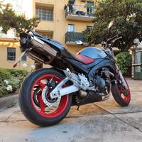 Suzuki GSR 600 Yoshimura - 2010