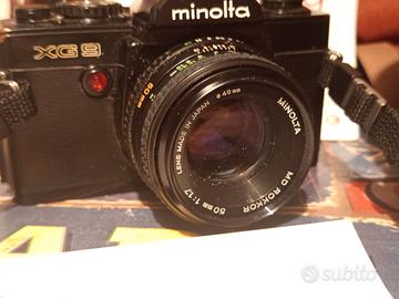Macchina fotografica  Minolta XG-9 con accessori