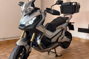 Honda X ADV 750