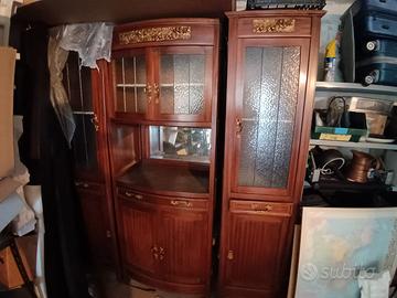 credenza stile liberty 