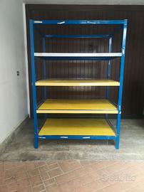 scaffale industriale in  metallo 