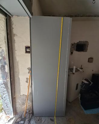 Porta in ferro