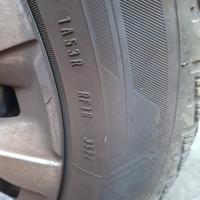 4 Gomme good year invernali 215/55R 17