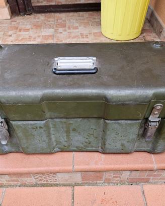 CASSA VERDE MILITARE VINTAGE VETRORESINA MODERNIAT