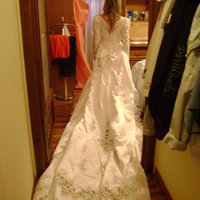 Vestito da sposa con strascico taglia S/M